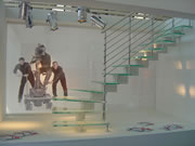 The Nika Glass Staircase by Mobirolo
